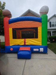 PXL 20220526 1606345312 1684463399 Sports Bounce House